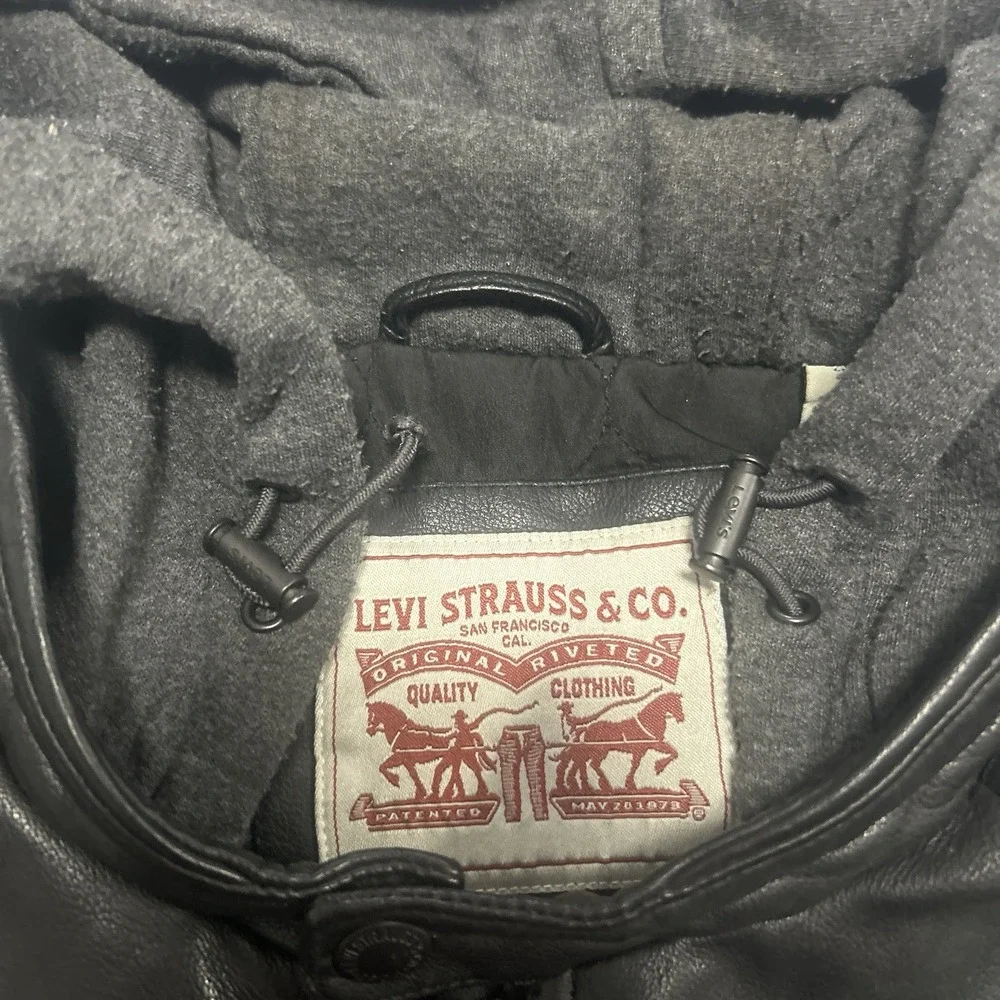 Levis levi biker